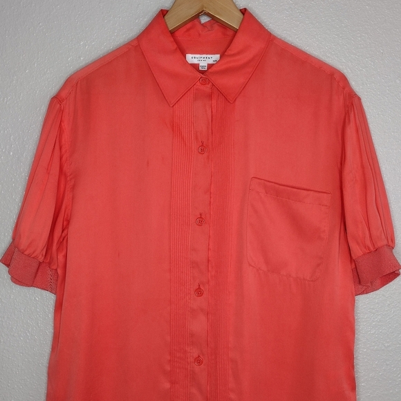 Equipment Femme Short Sleeve Button Down Blouse Size M - Picture 3 of 16